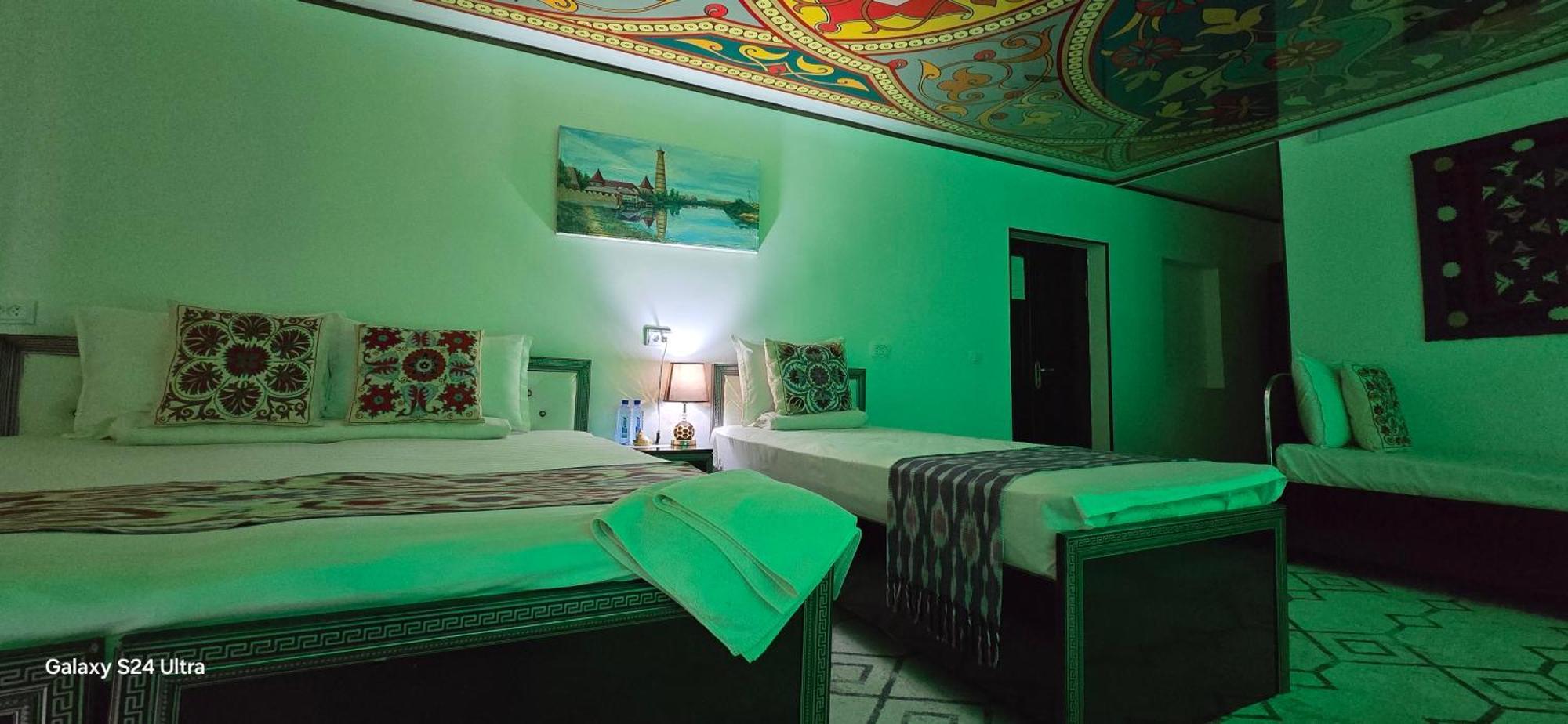 Khiva Tosh Darvoza & Trip Service Eksteriør bilde