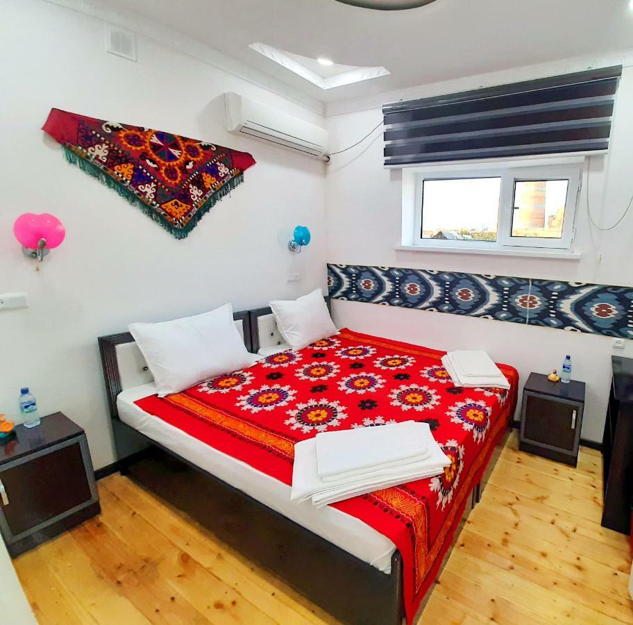 Khiva Tosh Darvoza & Trip Service Eksteriør bilde